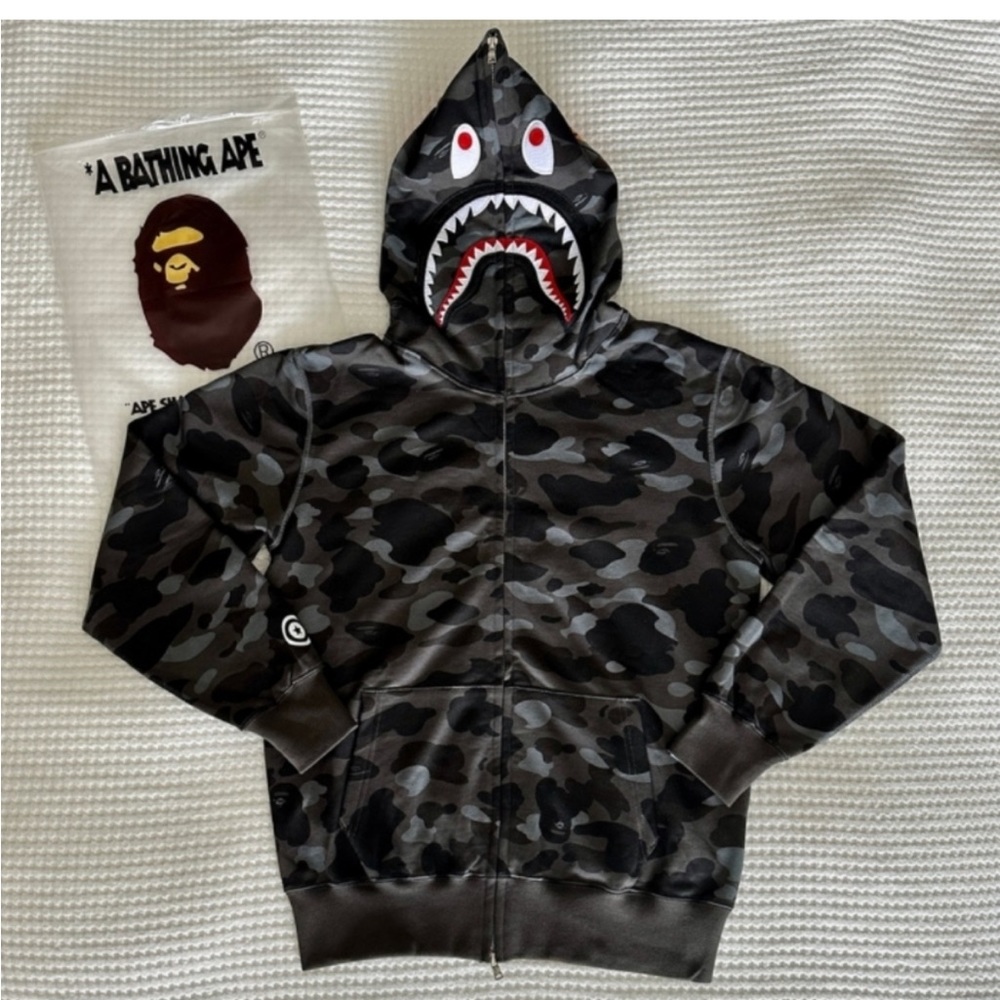 Black camo bape hoodie
